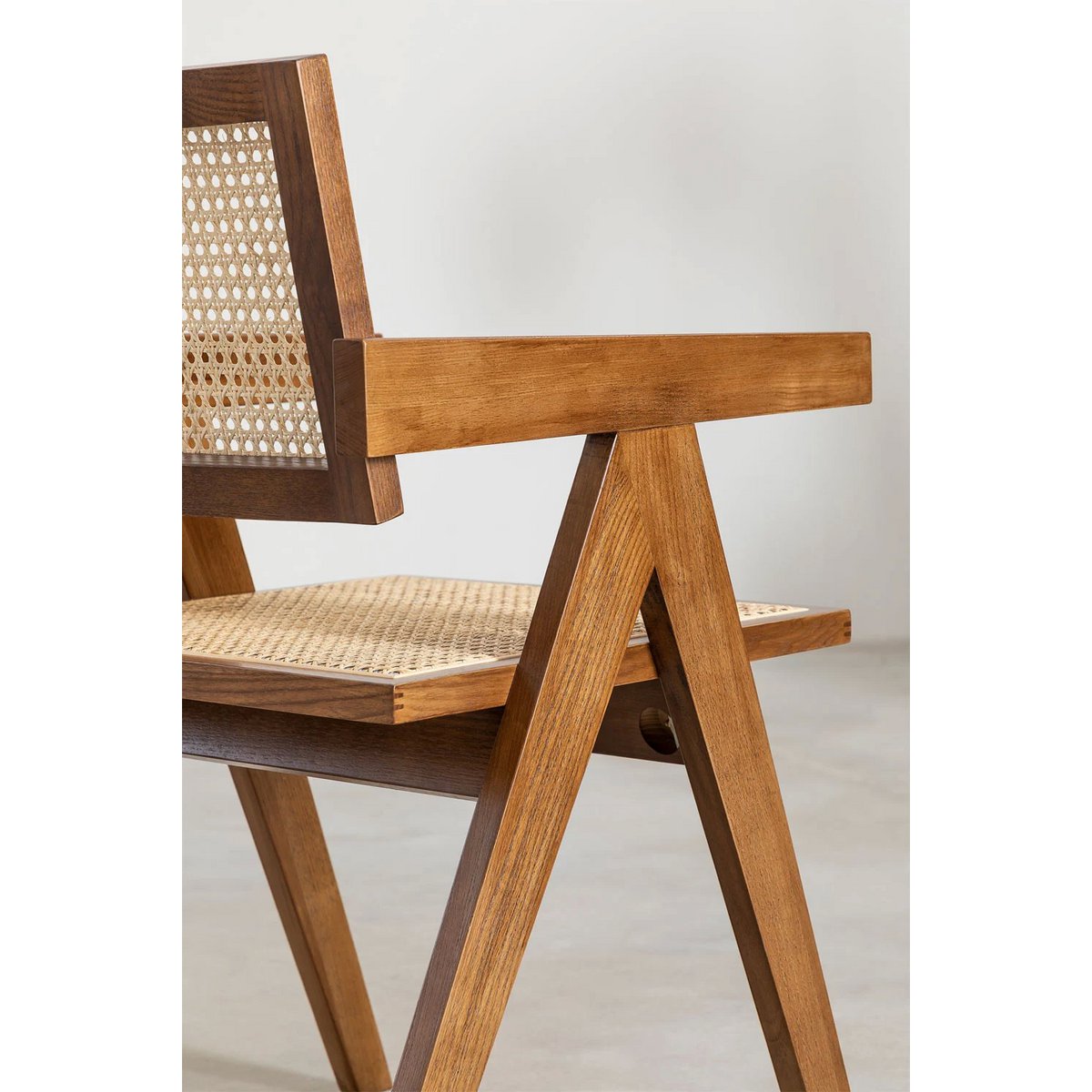 Stuhl - Pierre Jeanneret Holz/Rattan - Verschiedene Farben