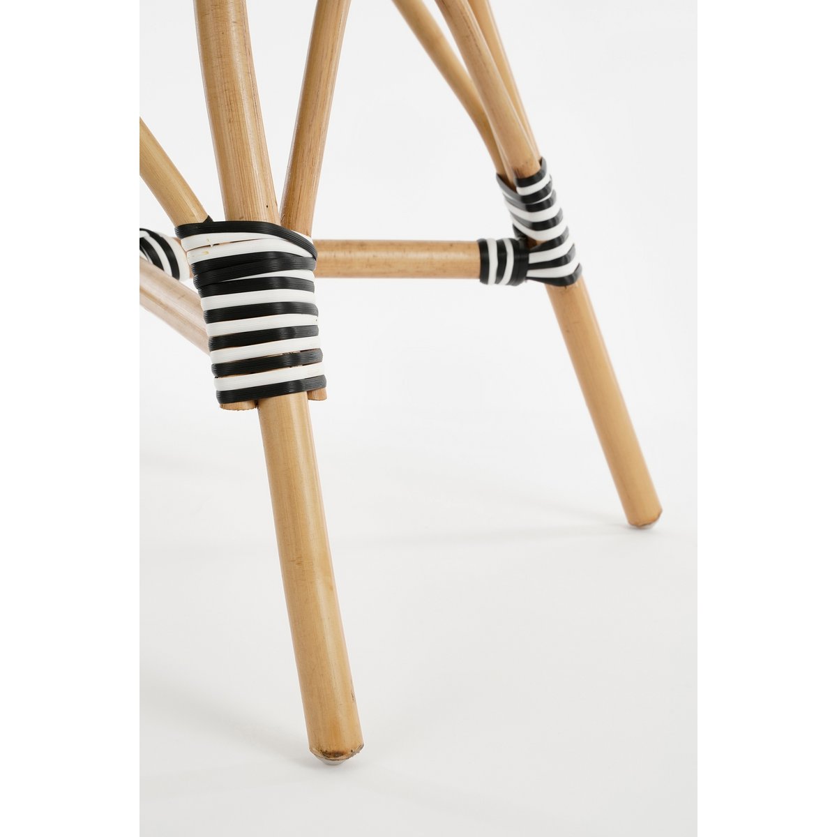 Bistro chair 'Mandox' - W51 x D57 x H90 cm - Rattan - Black/White