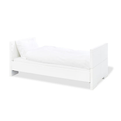 Children's room 'Polar' - 4 parts: Bedstead/Wide chest of drawers/3-door wardrobe/Wall shelf - White