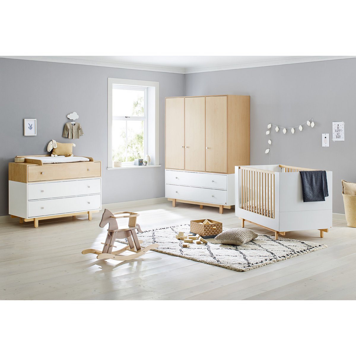 Children's room 'Boks' - 3 parts: Bedstead/Wide Chest of Drawers/3-door Wardrobe - White/Natural